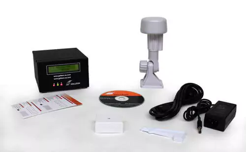 Tijdserver met DCF-ontvanger De verpakking van de tijdserver met DCF-ontvanger NTS-4000-S-GPS